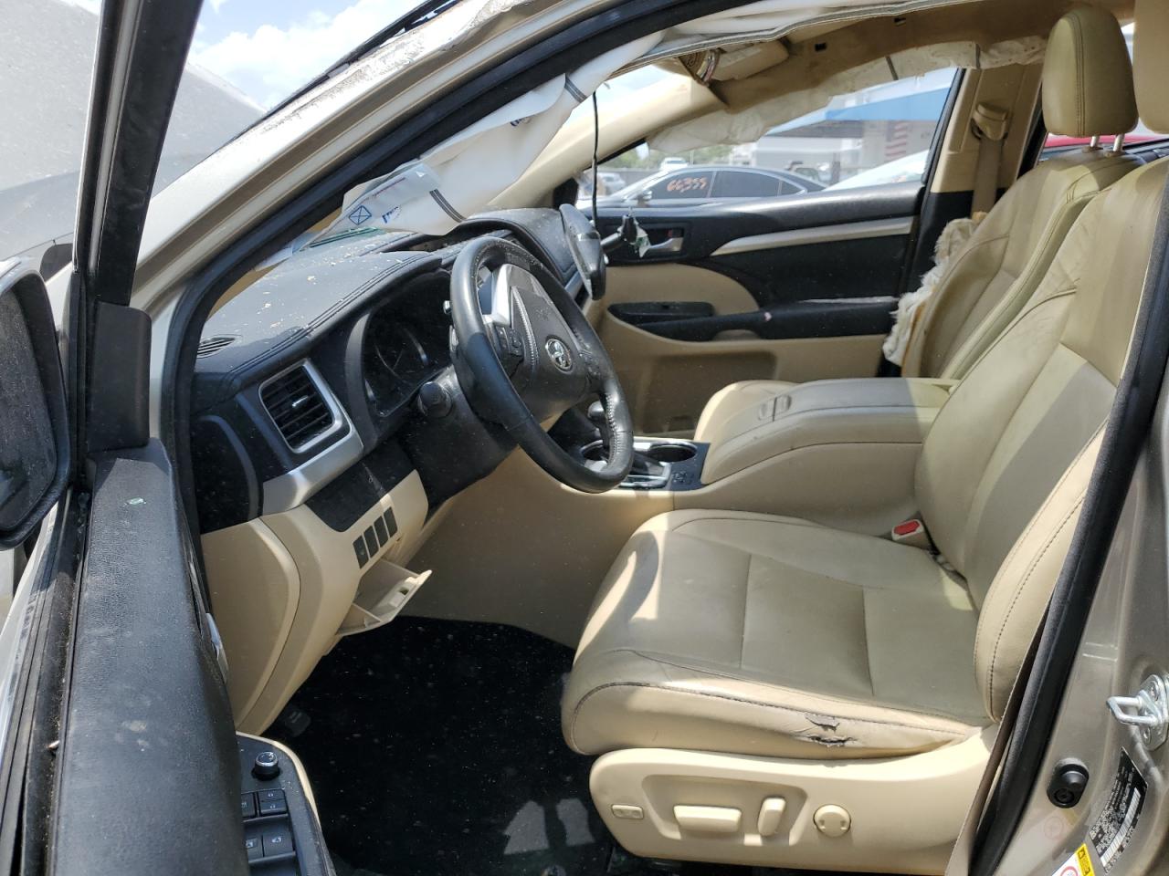 5TDKKRFHXES022614 2014 Toyota Highlander Xle