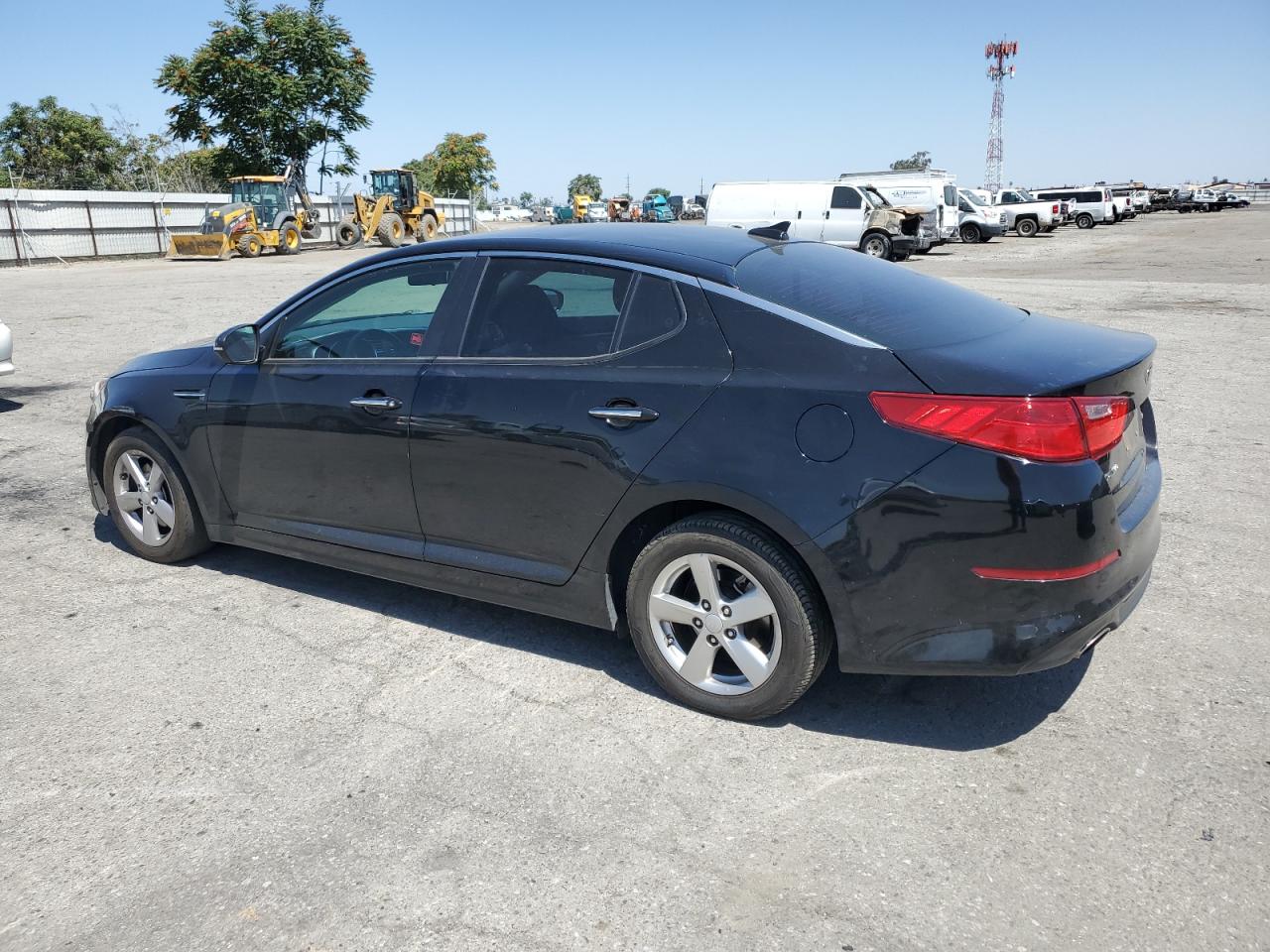 5XXGM4A71FG500987 2015 Kia Optima Lx