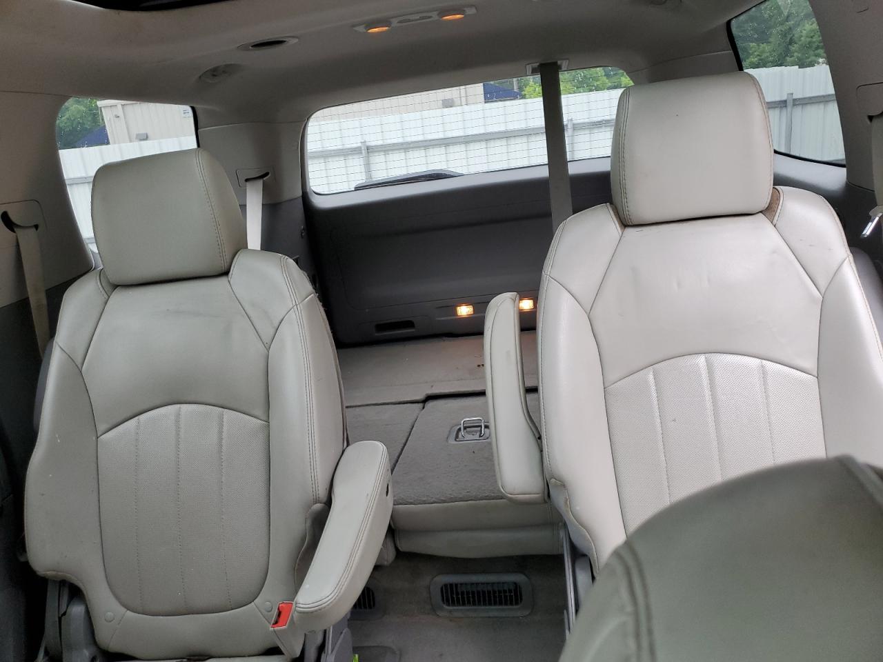 1GKKRSKD8HJ229675 2017 GMC Acadia Limited Slt-2