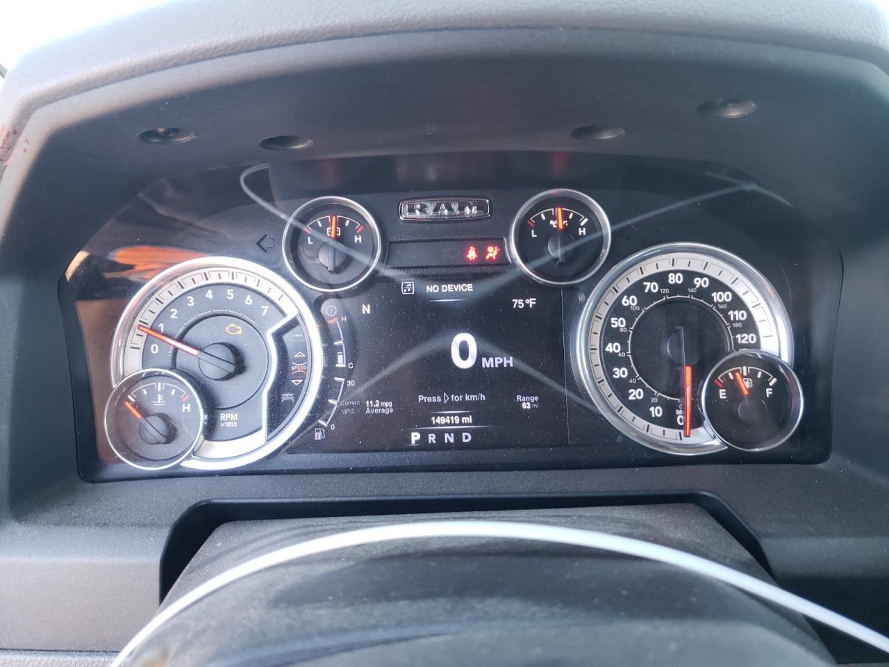 1C6RR7LT5GS252523 2016 Ram 1500 Slt