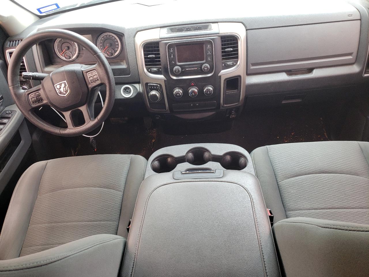 1C6RR6GG6FS607415 2015 Ram 1500 Slt