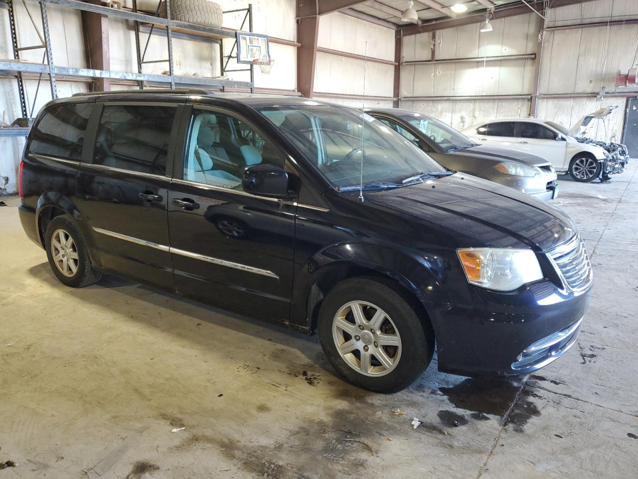 2A4RR5DGXBR649177 2011 Chrysler Town & Country Touring