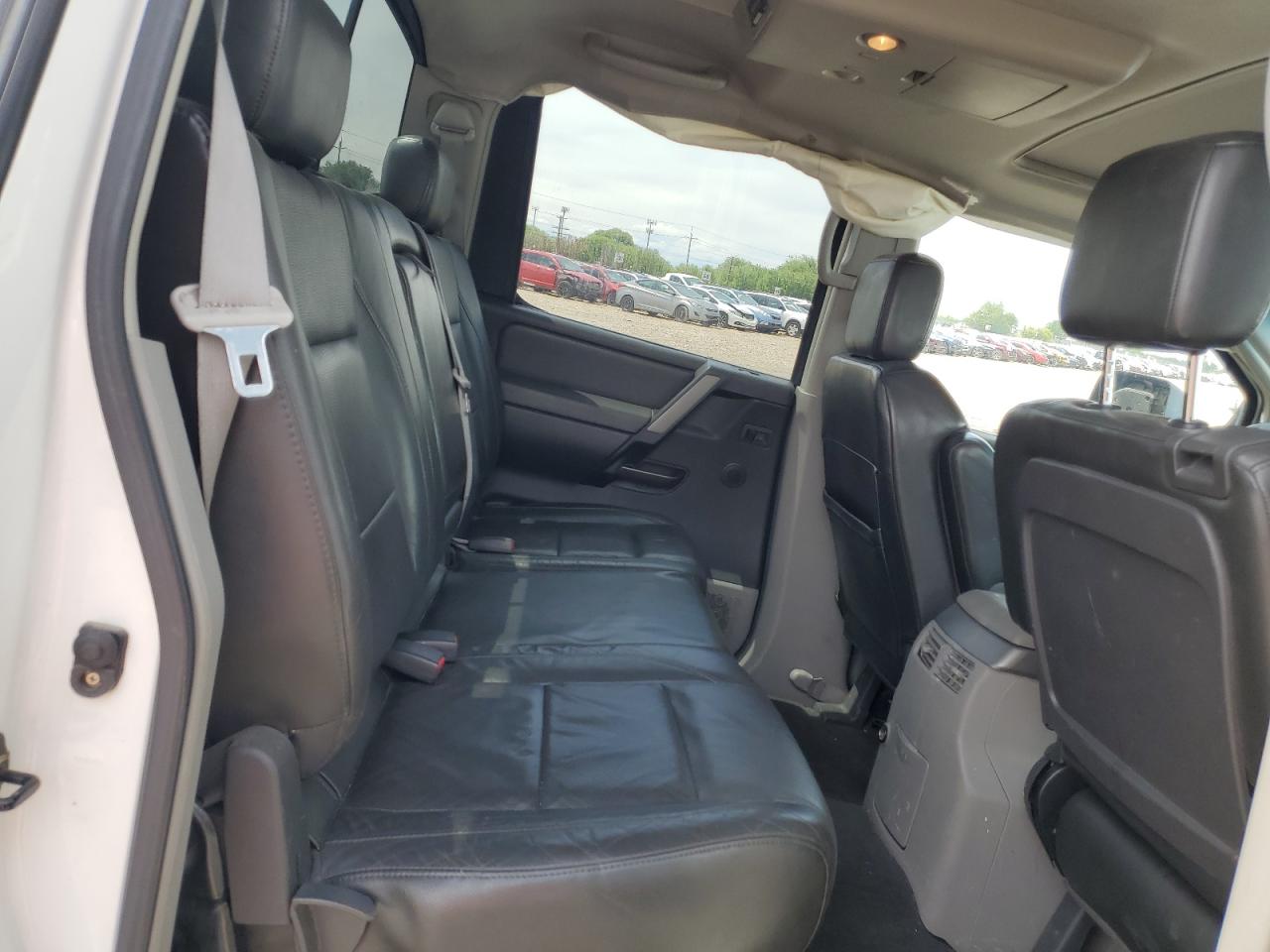 1N6AA07B94N558380 2004 Nissan Titan Xe