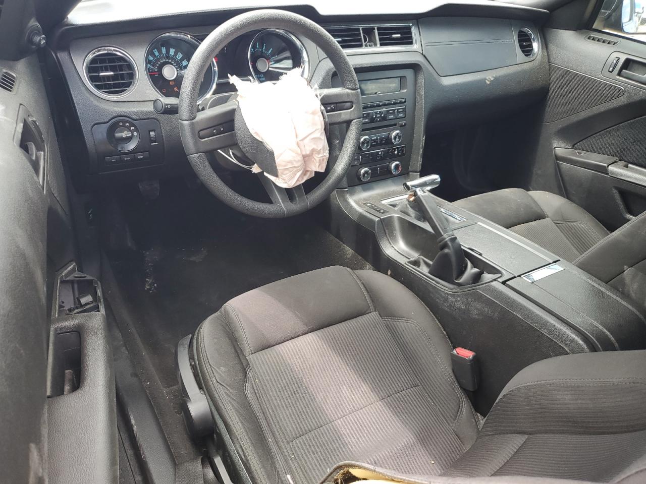 1ZVBP8AM2B5154751 2011 Ford Mustang