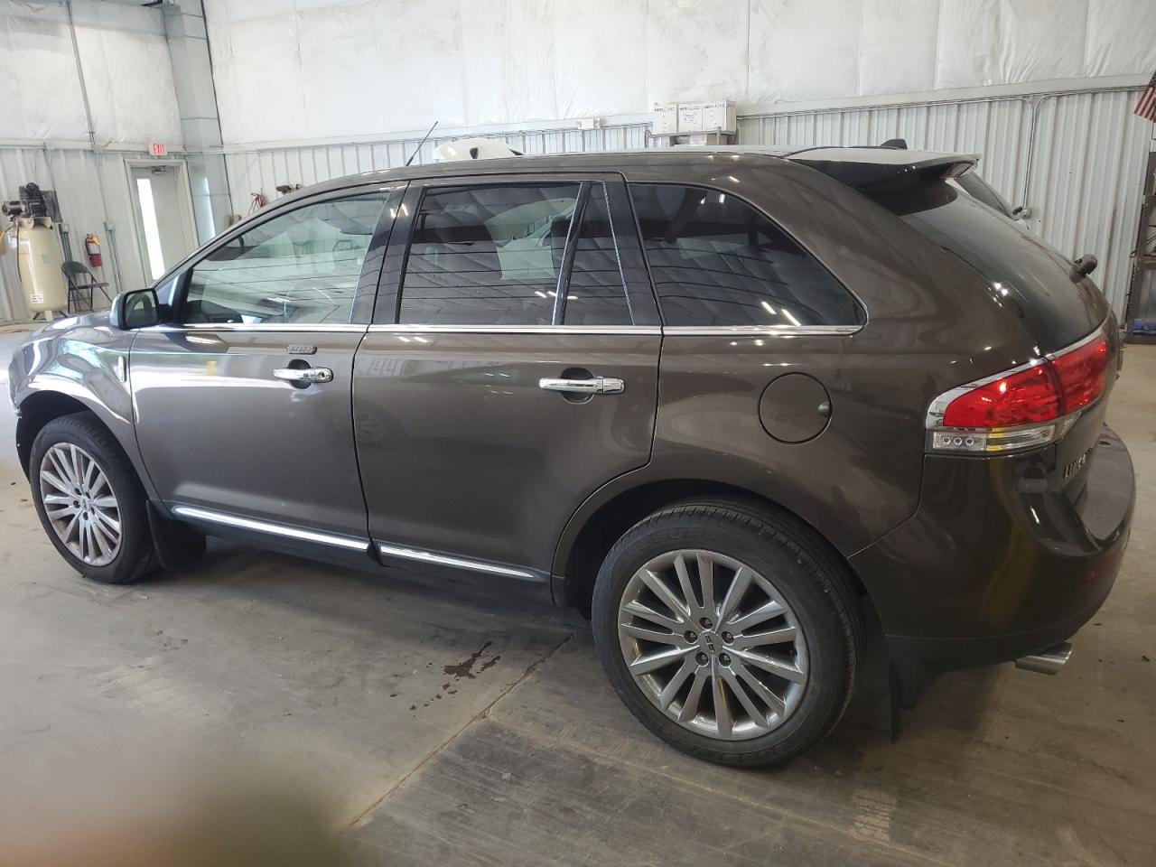 2LMDJ8JK5BBJ26529 2011 Lincoln Mkx