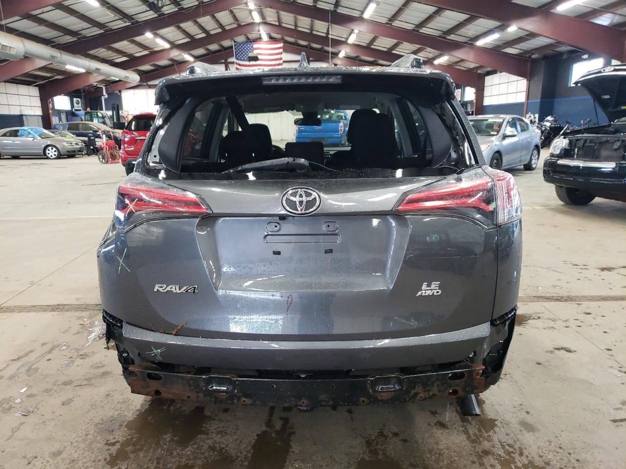 JTMBFREVXHJ709749 2017 Toyota Rav4 Le