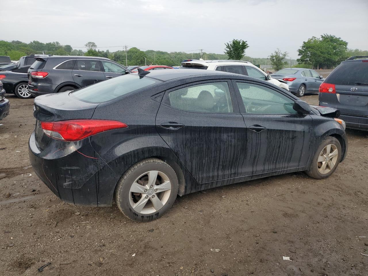 5NPDH4AE4BH049235 2011 Hyundai Elantra Gls