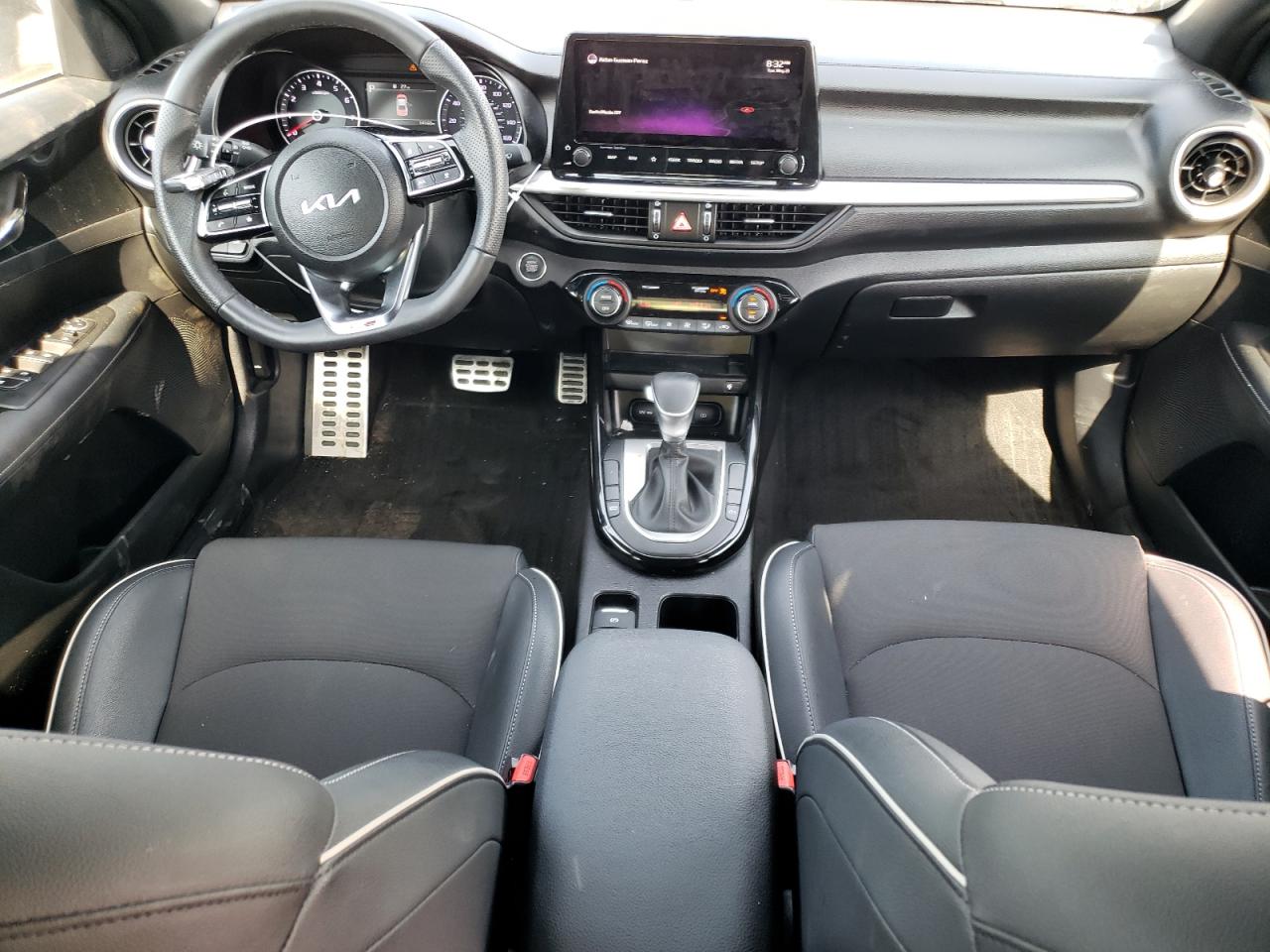 3KPF54AD7NE489970 2022 Kia Forte Gt Line