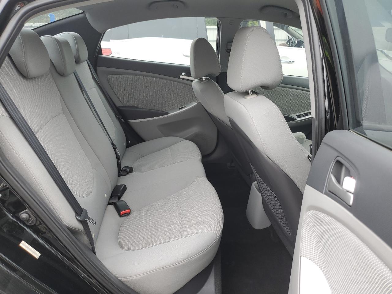 KMHCT4AE8DU456103 2013 Hyundai Accent Gls