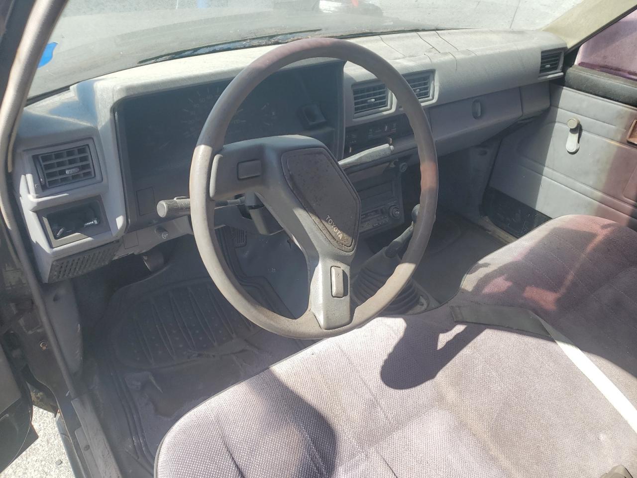 JT4RN50RXF0096605 1985 Toyota Pickup 1/2 Ton Rn50