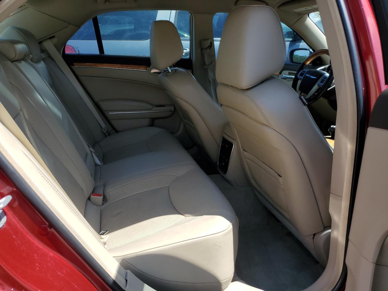 2C3CCACG7CH227242 2012 Chrysler 300 Limited