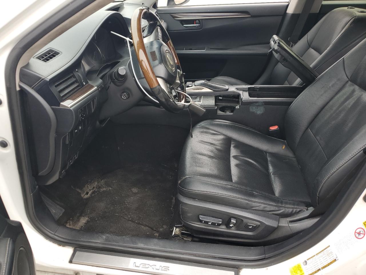 JTHBW1GG2G2105362 2016 Lexus Es 300H