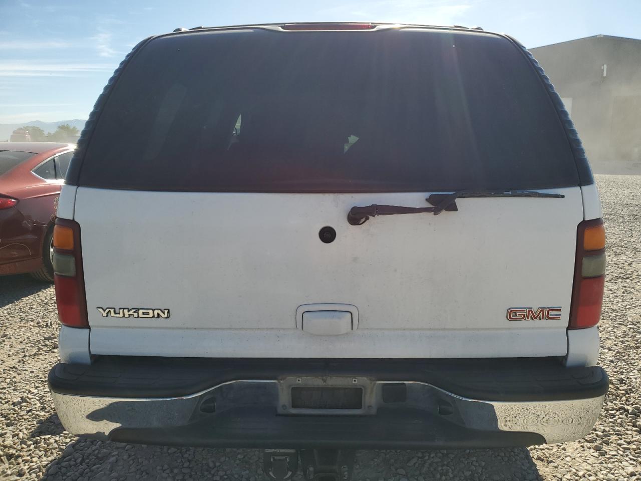 1GKEK13TX3R212436 2003 GMC Yukon