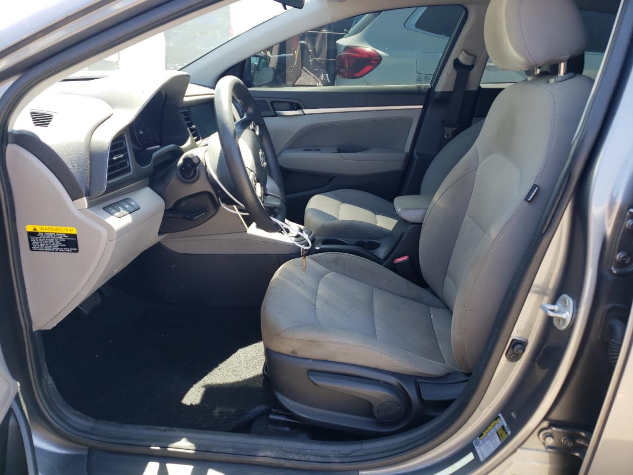 5NPD84LFXKH423627 2019 Hyundai Elantra Sel