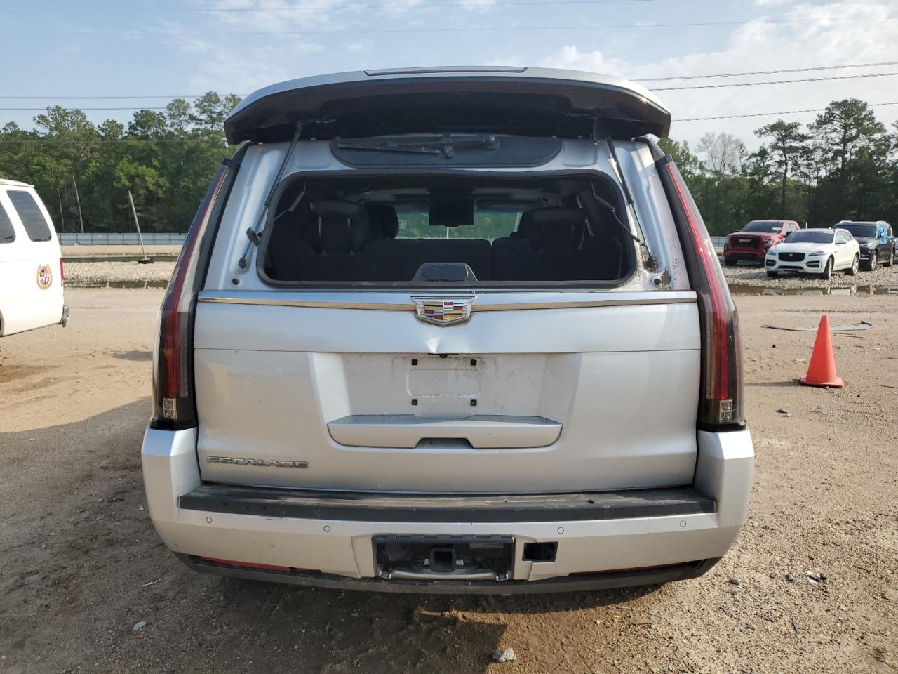 1GYS3NKJXFR537900 2015 Cadillac Escalade Premium