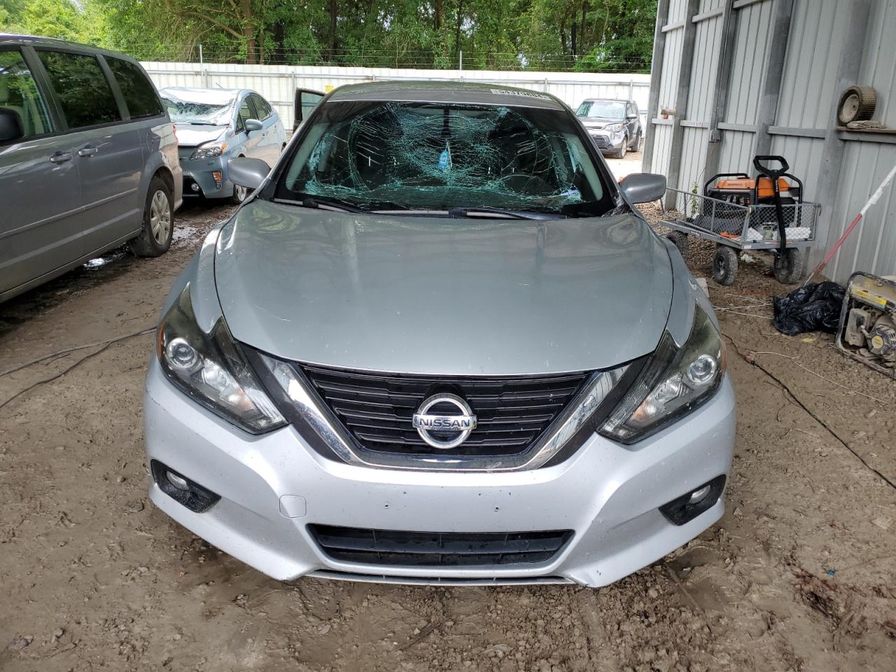 1N4AL3AP2GC211725 2016 Nissan Altima 2.5