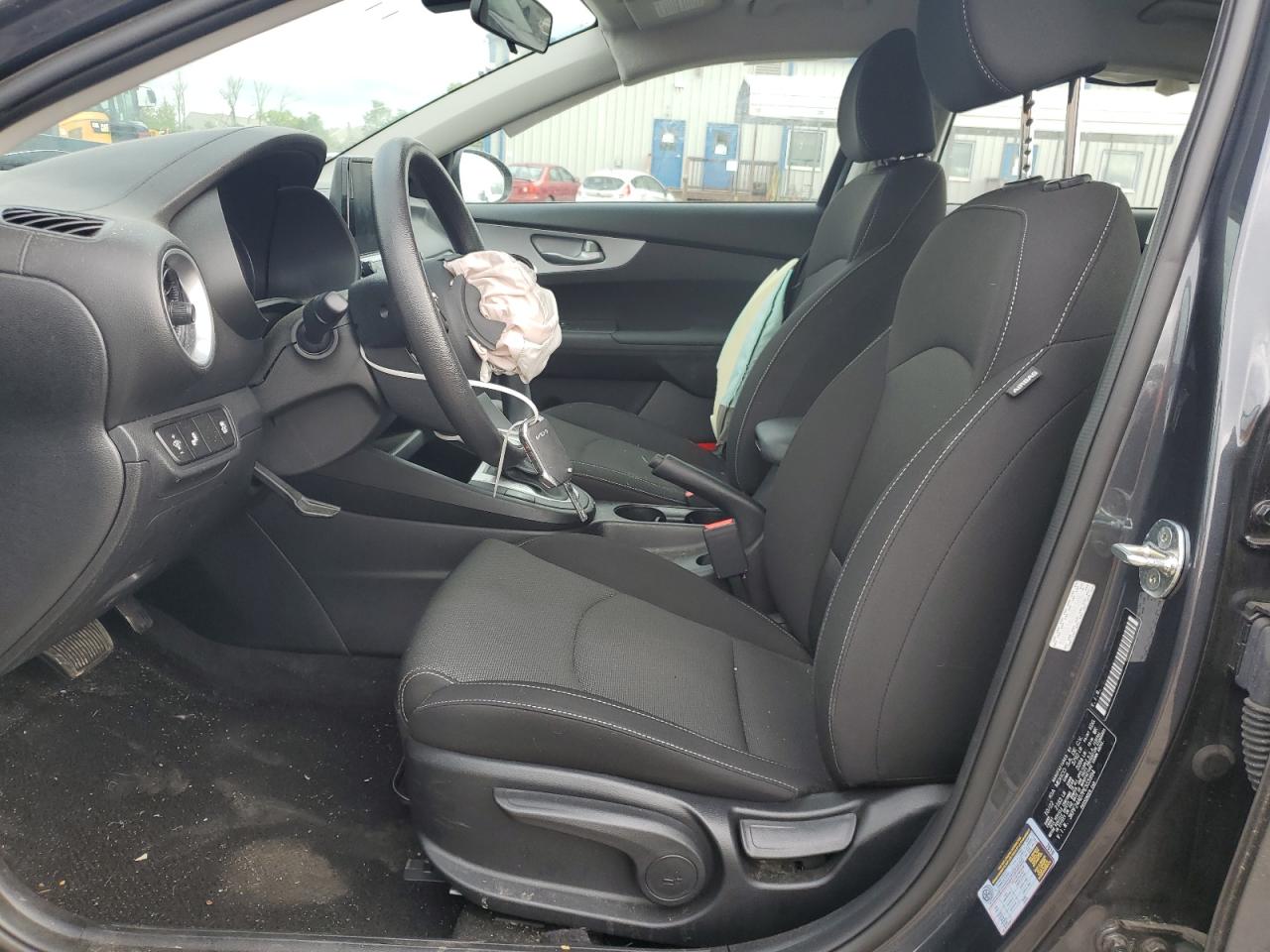 3KPF24AD7PE555994 2023 Kia Forte Lx