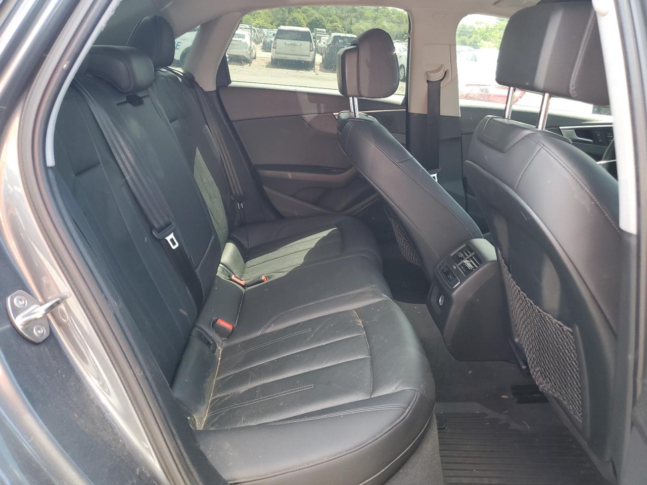 WAUDNAF49HN048904 2017 Audi A4 Premium