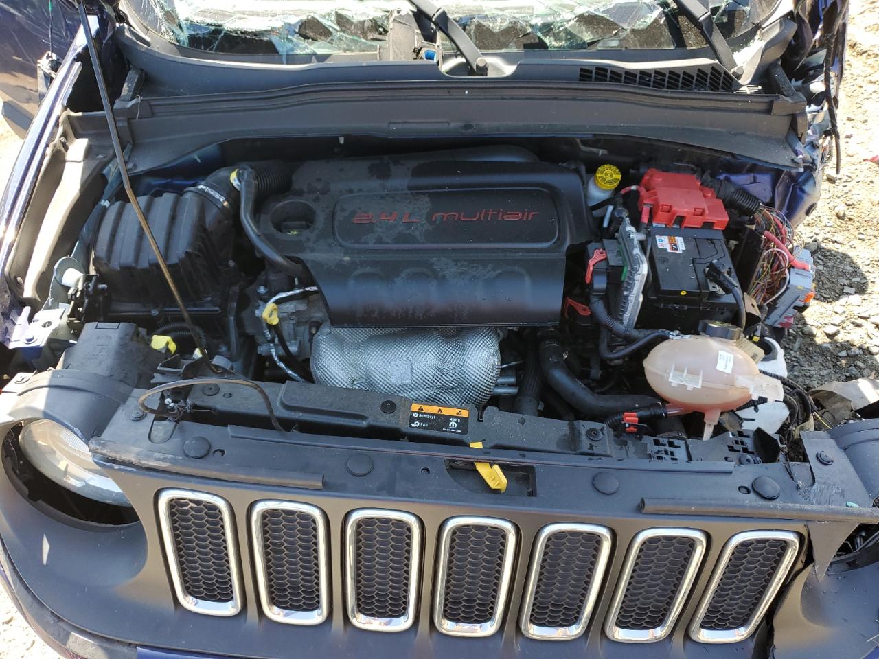 ZACCJBBB2JPH32033 2018 Jeep Renegade Latitude