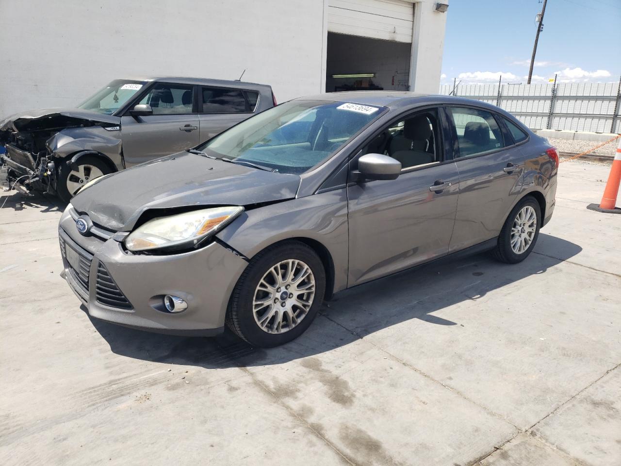 1FAHP3F29CL179236 2012 Ford Focus Se