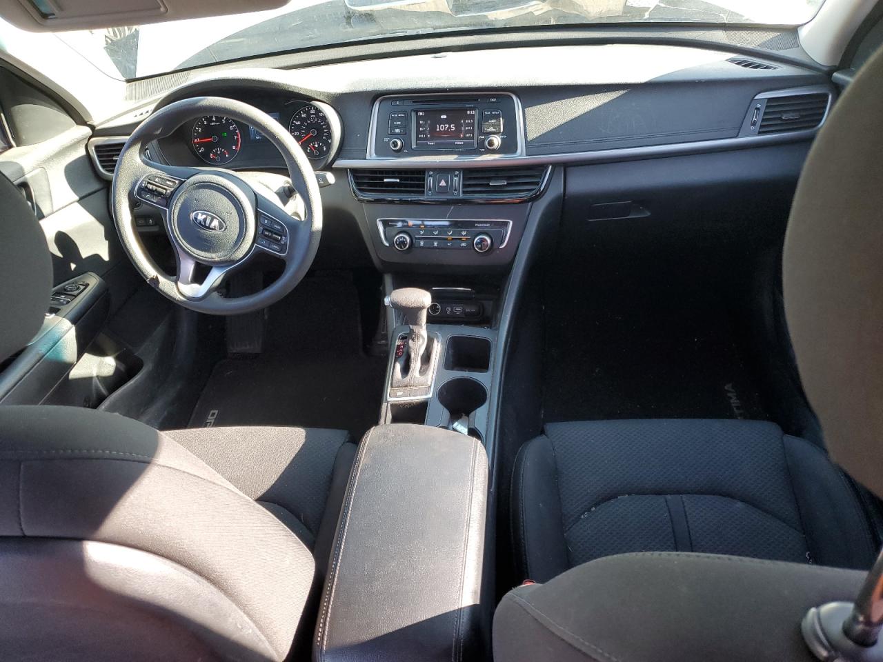 5XXGT4L34HG144051 2017 Kia Optima Lx