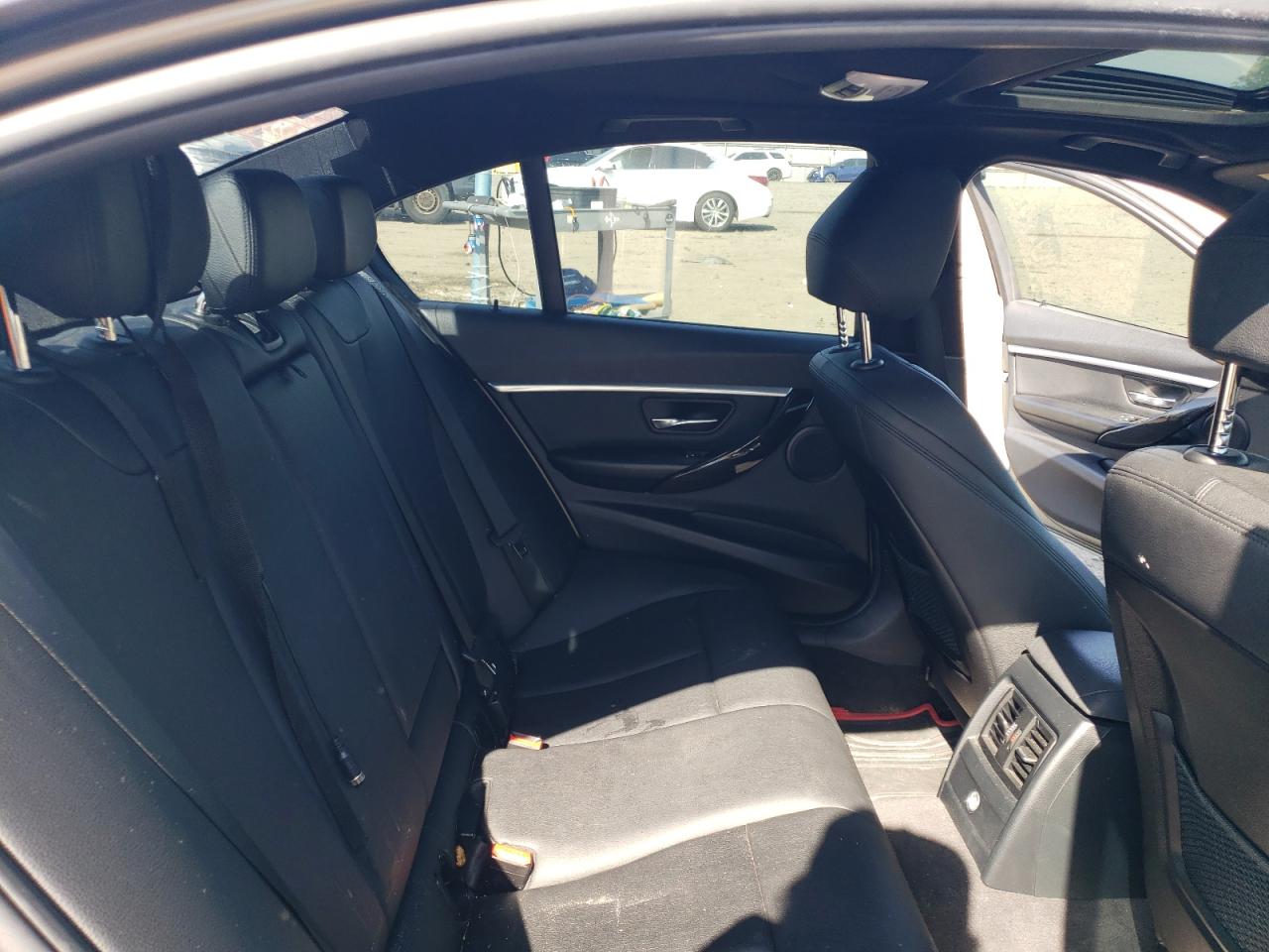 WBA8E3G56GNT78969 2016 BMW 328 Xi Sulev