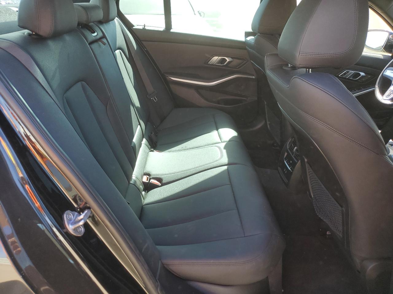 3MW5R1J07M8C08563 2021 BMW 330I