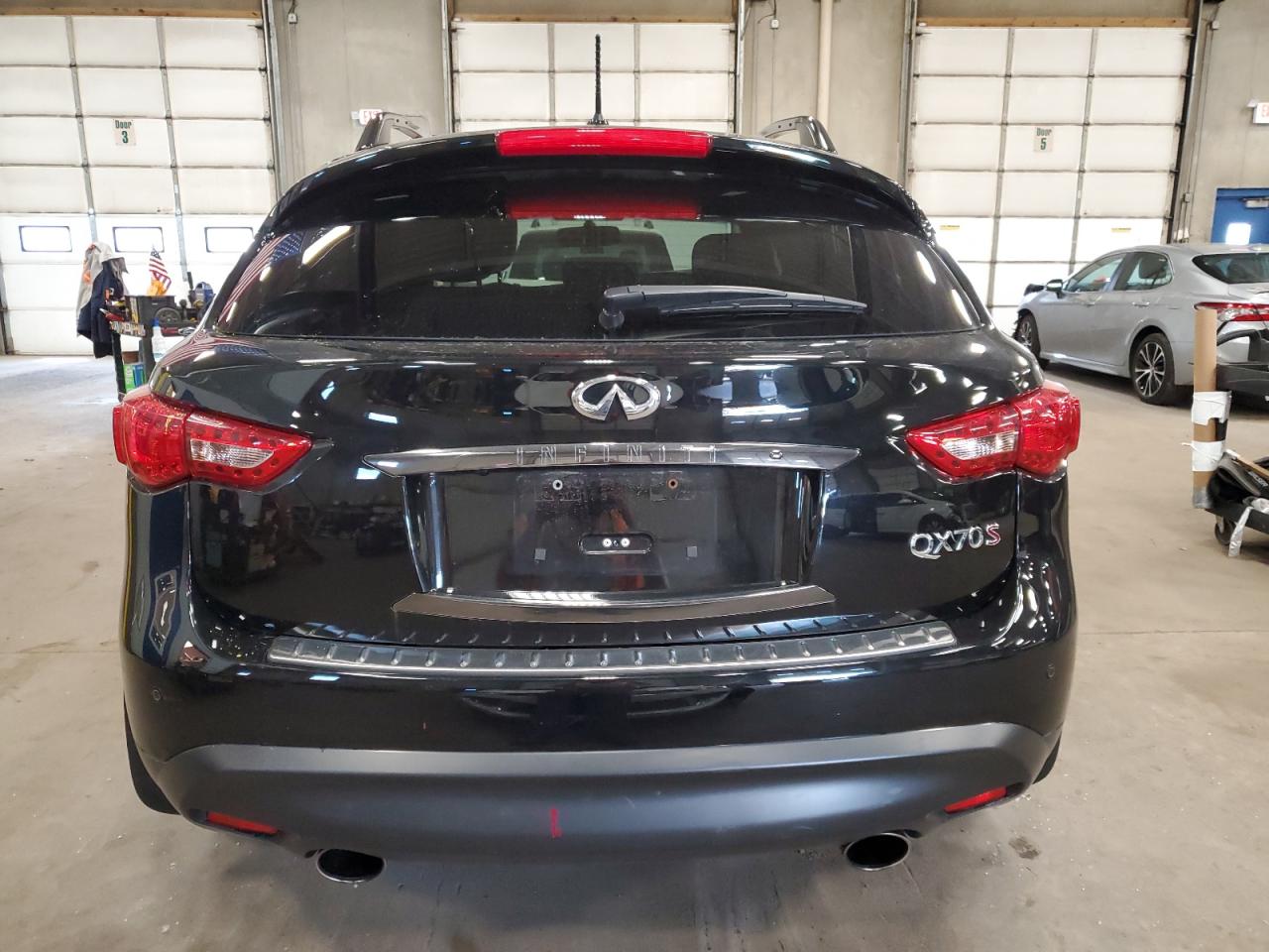 JN8CS1MW1GM752521 2016 Infiniti Qx70