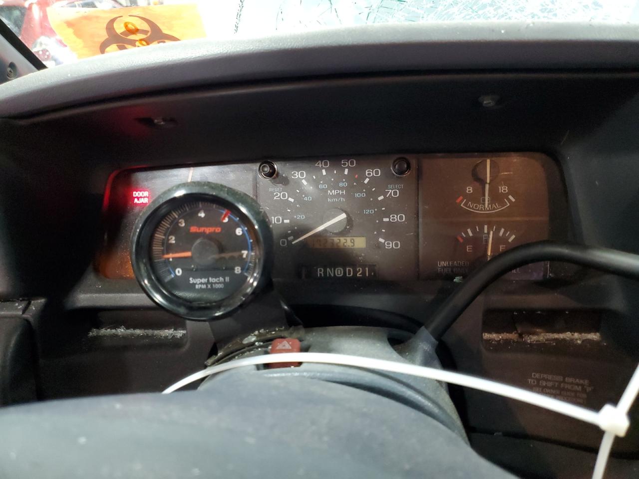 1FMDA11UXNZB49794 1992 Ford Aerostar