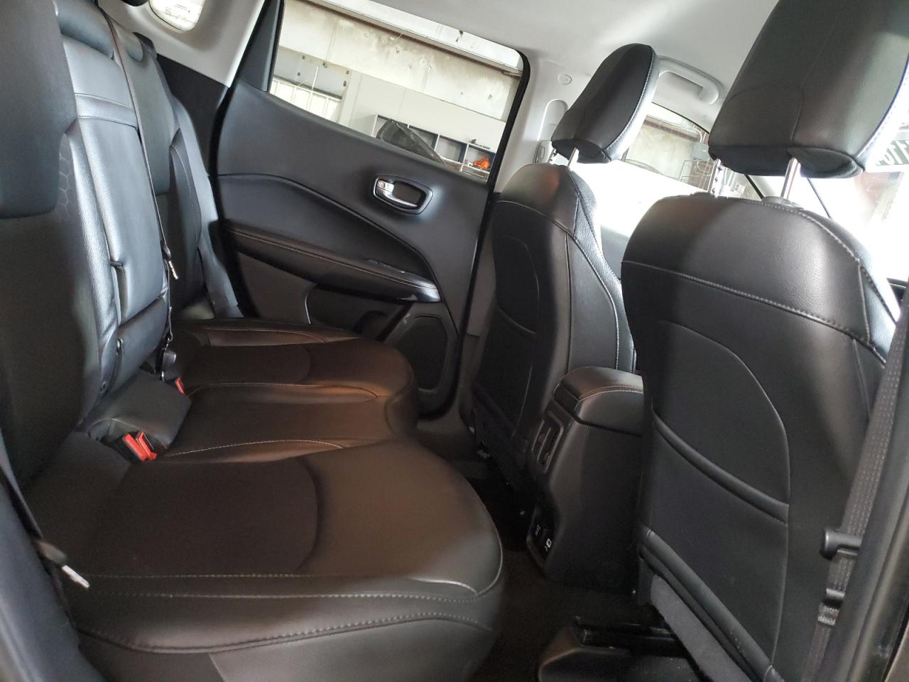 3C4NJDBB7KT662253 2019 Jeep Compass Latitude