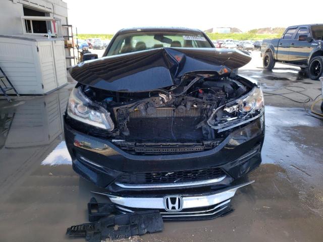 2017 Honda Accord Exl VIN: 1HGCR2F87HA054625 Lot: 56199674