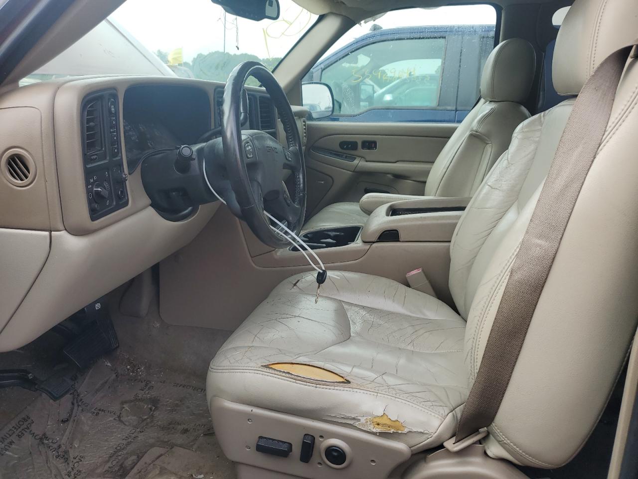 1GKEK13T35J207368 2005 GMC Yukon