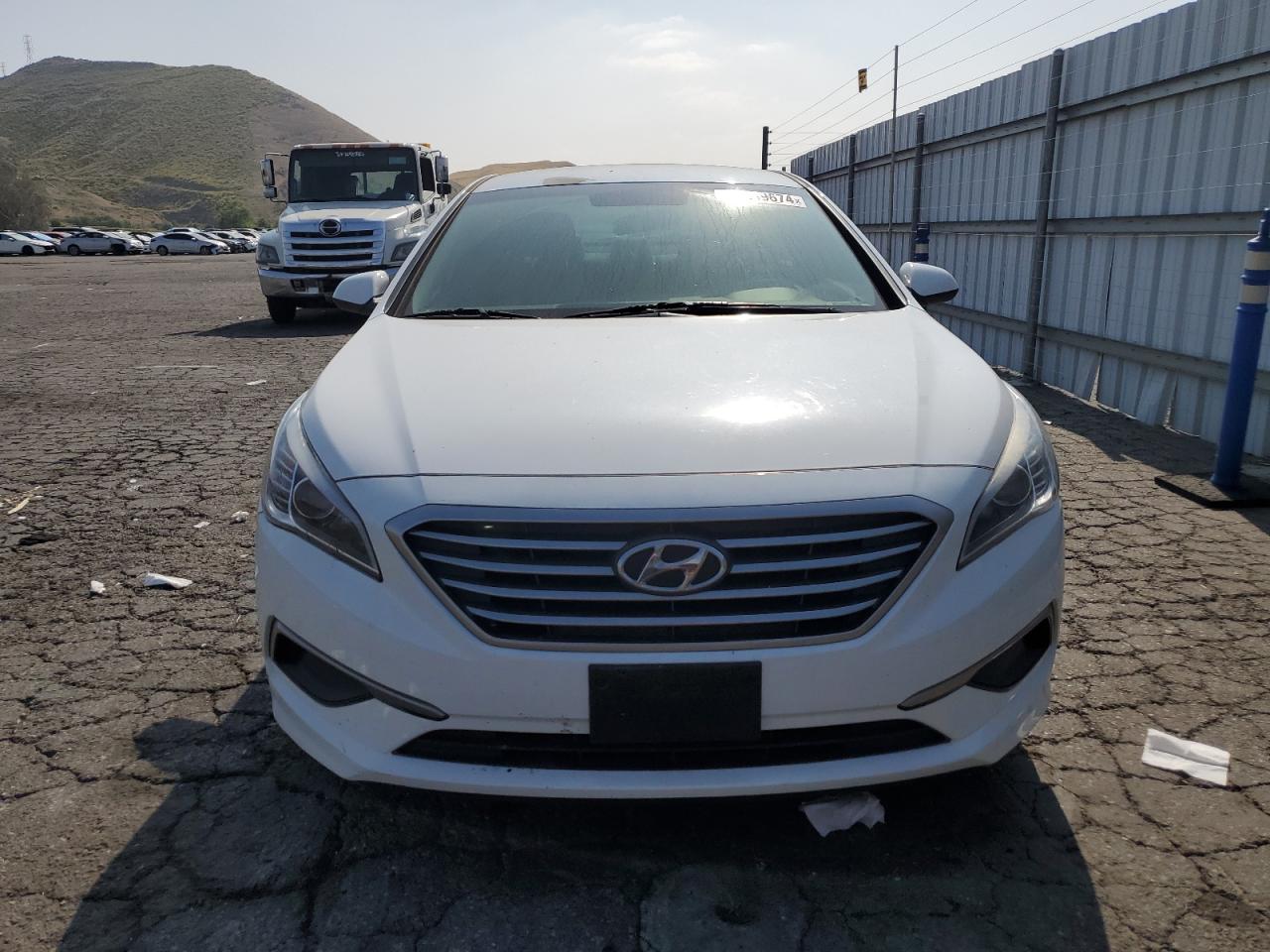 5NPE24AF6HH572490 2017 Hyundai Sonata Se