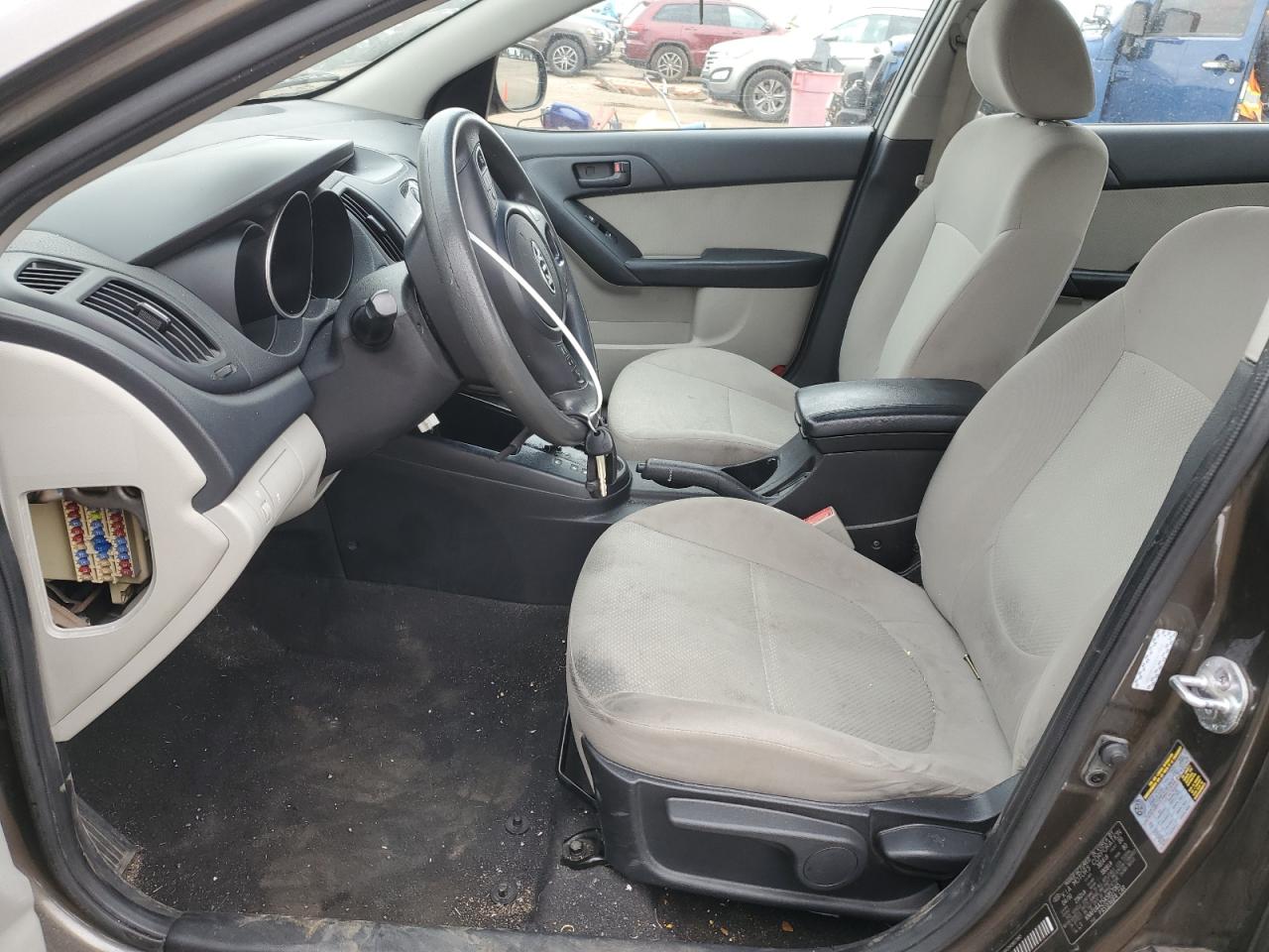 KNAFU4A25A5857065 2010 Kia Forte Ex