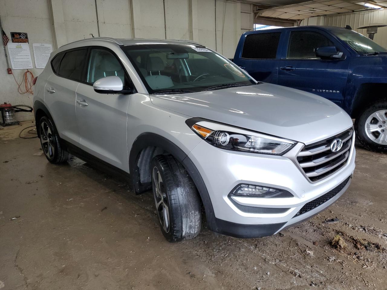 2016 Hyundai Tucson Limited vin: KM8J33A29GU162639