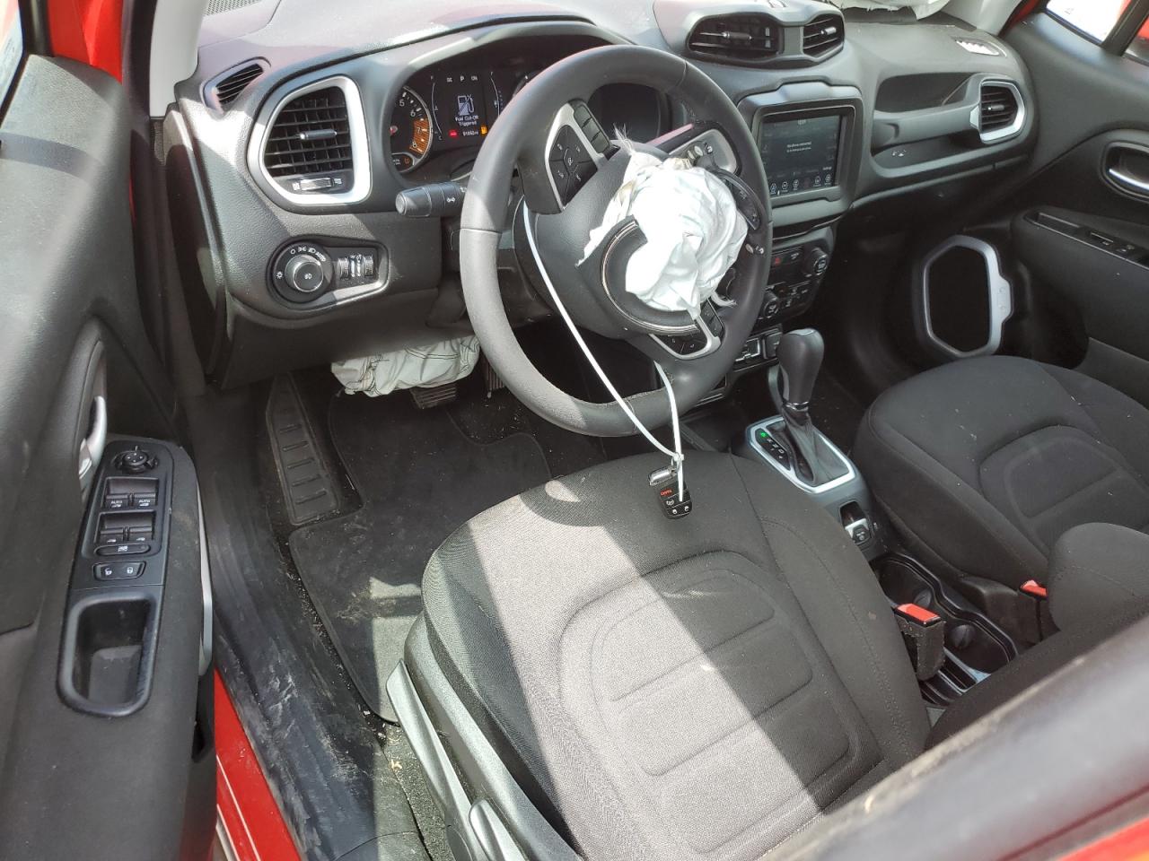 ZACNJABB4KPK89756 2019 Jeep Renegade Latitude