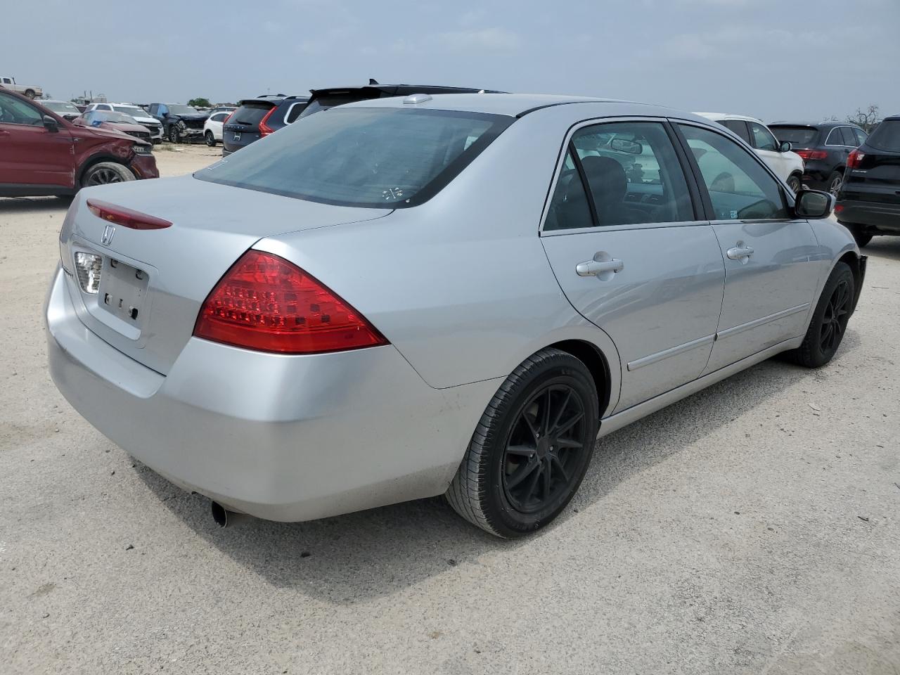 1HGCM56847A224437 2007 Honda Accord Ex