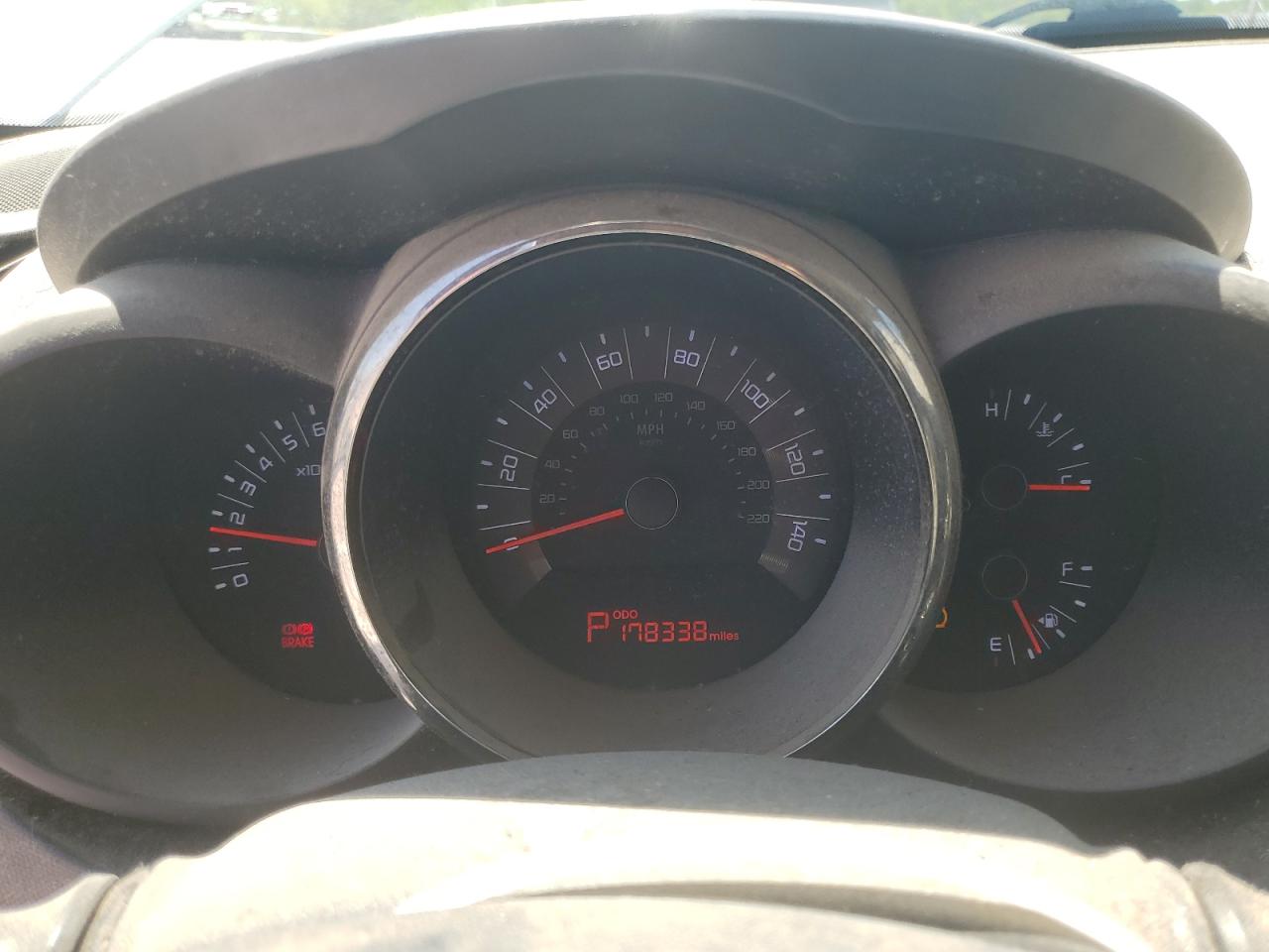 KNDJT2A20B7707777 2011 Kia Soul +