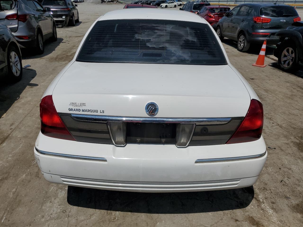 2MEFM75V28X631260 2008 Mercury Grand Marquis Ls