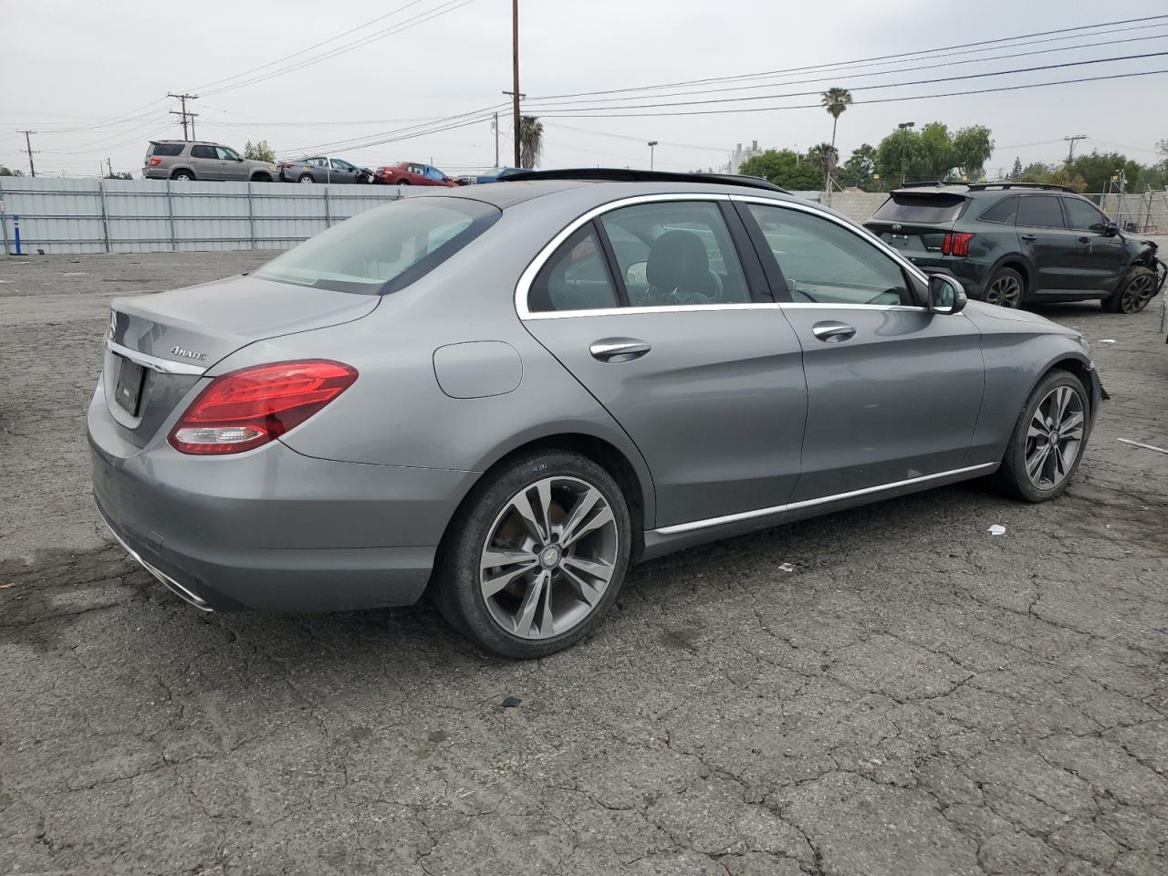 55SWF4KBXGU154269 2016 Mercedes-Benz C 300 4Matic