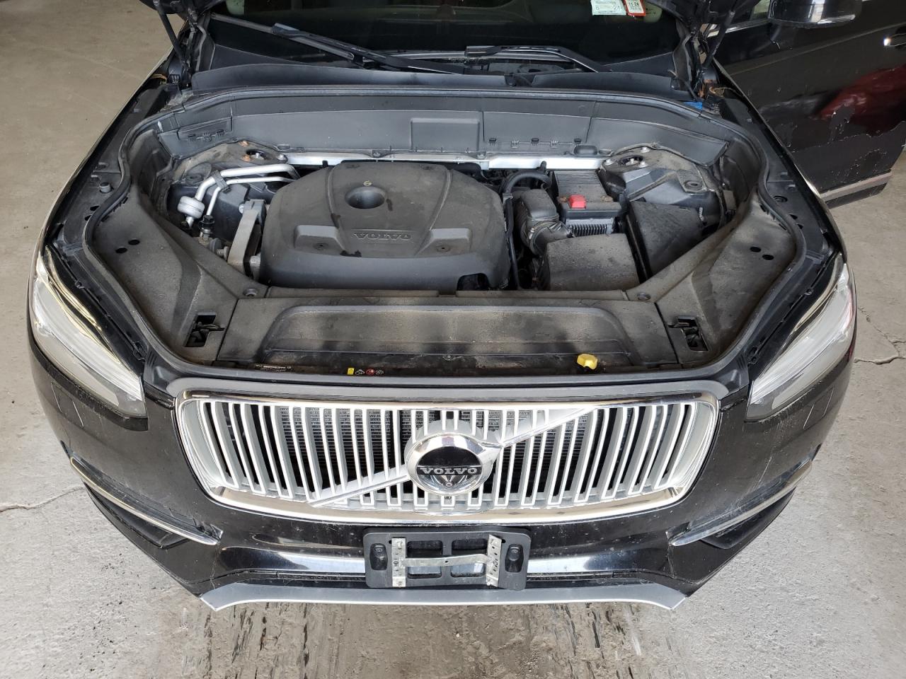 YV4A22PL6H1105378 2017 Volvo Xc90 T6