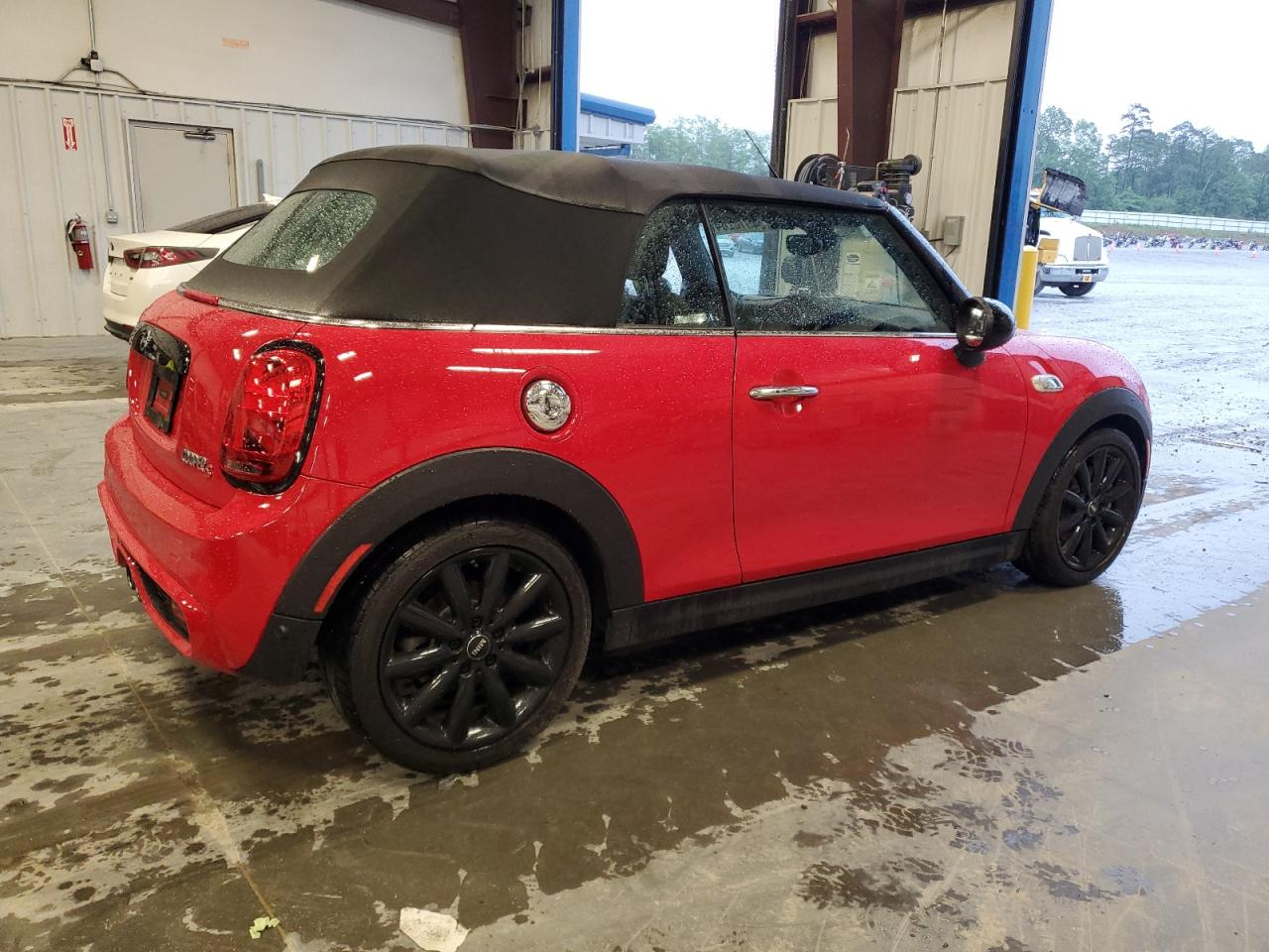 WMWWG9C50K3E40318 2019 Mini Cooper S