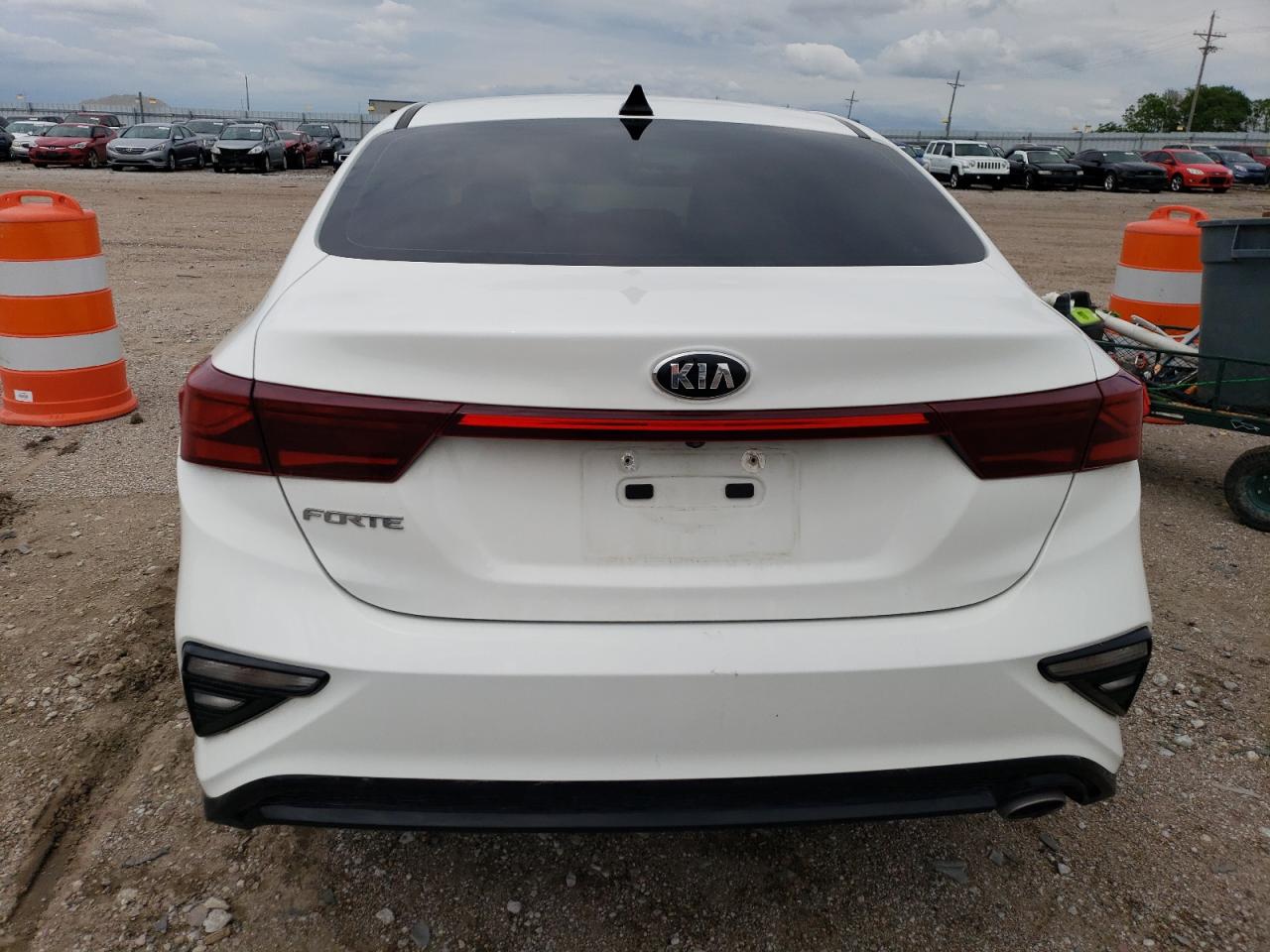 3KPF24AD3KE113223 2019 Kia Forte Fe