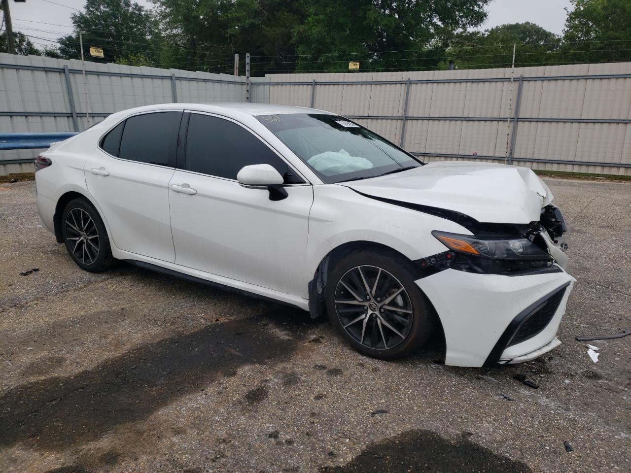 Lot #2731161428 2022 TOYOTA CAMRY SE