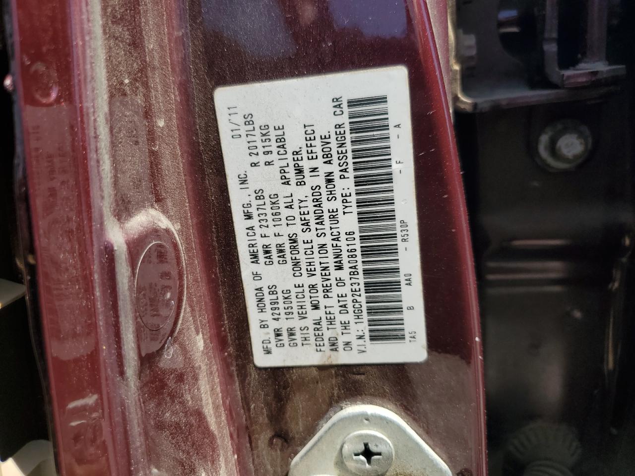 1HGCP2E37BA086106 2011 Honda Accord Lx