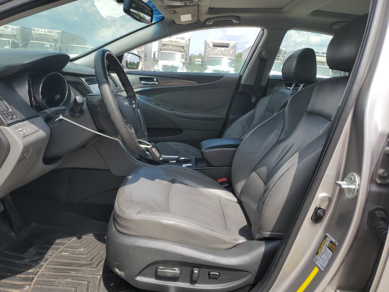 HYUNDAI SONATA HYBRID