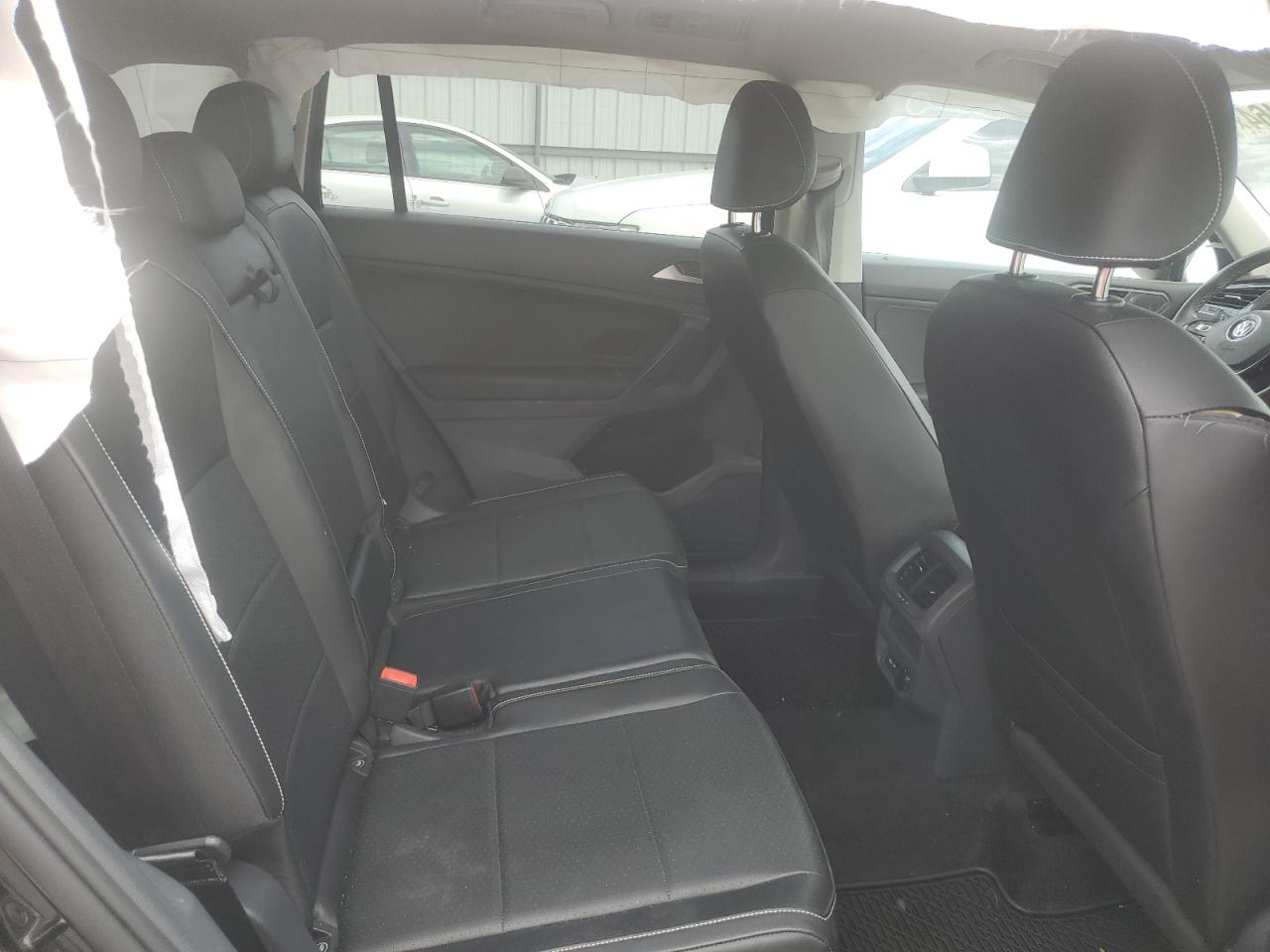 3VV2B7AX0MM117198 2021 Volkswagen Tiguan Se