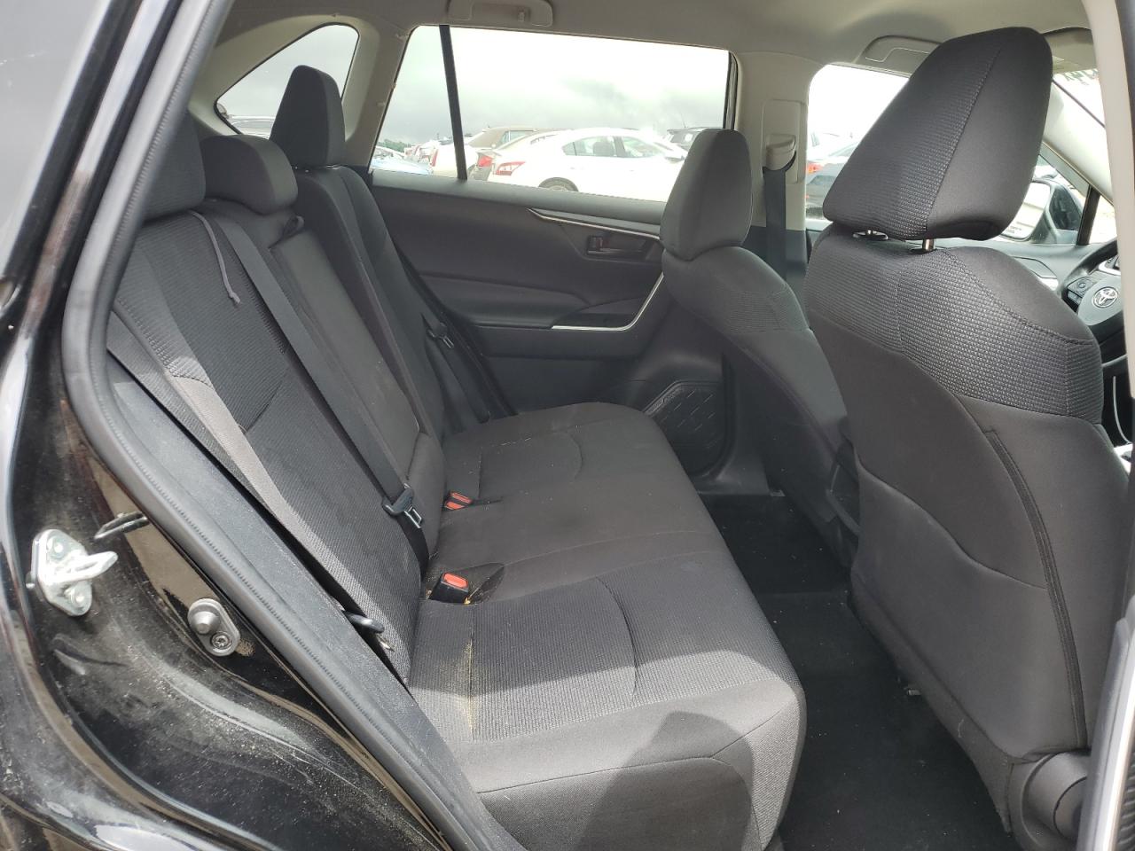 2T3K1RFV2MC171400 2021 Toyota Rav4 Le