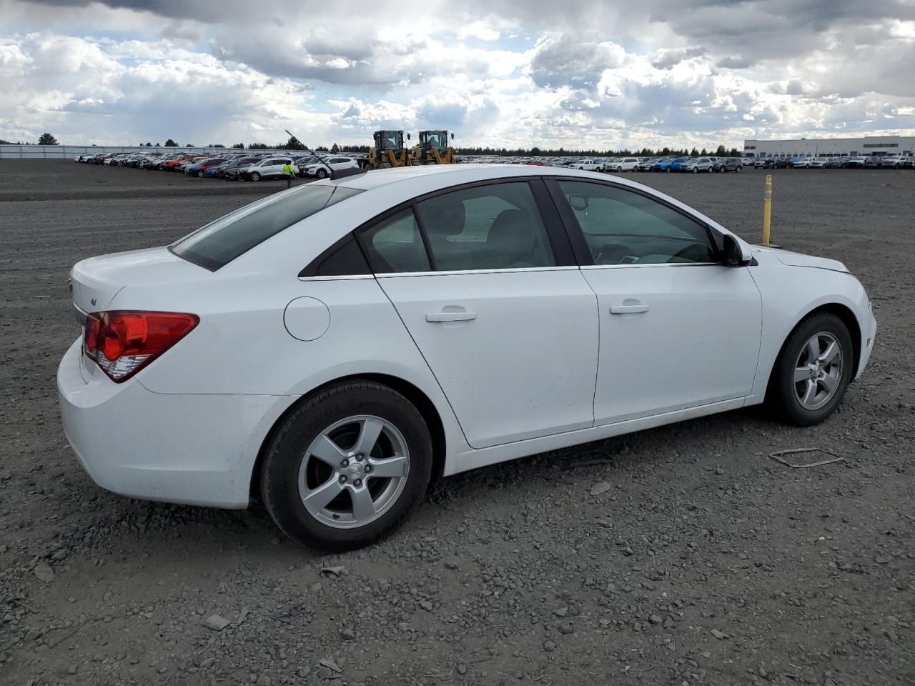 1G1PC5SB1F7273653 2015 Chevrolet Cruze Lt