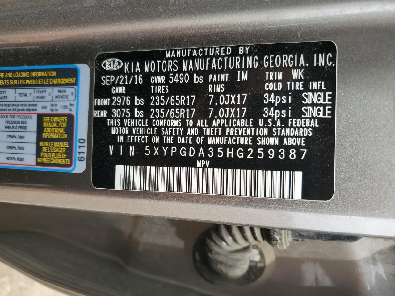 5XYPGDA35HG259387 2017 Kia Sorento Lx